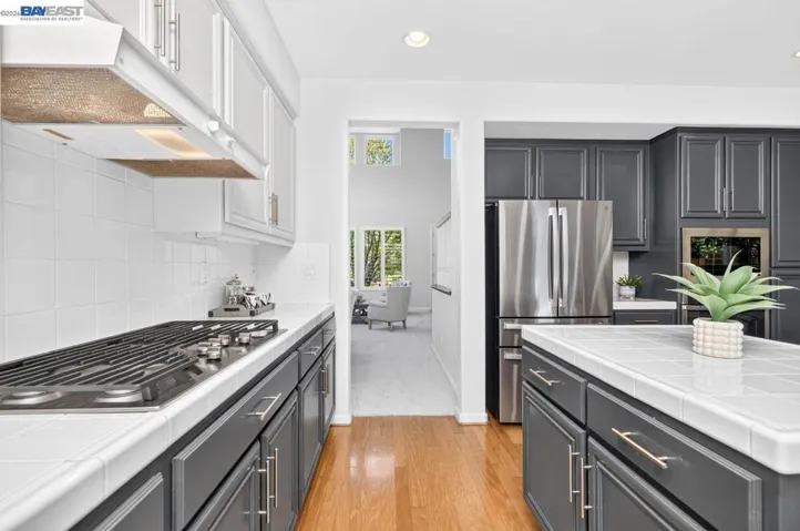 705 Newbury Street, Livermore, California 94551