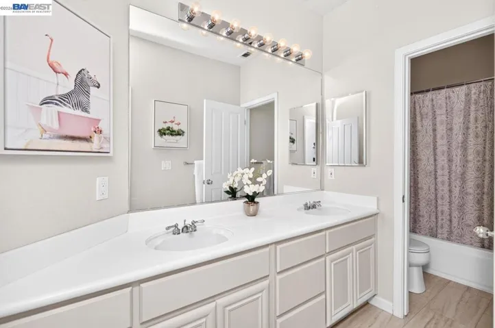 705 Newbury Street, Livermore, California 94551
