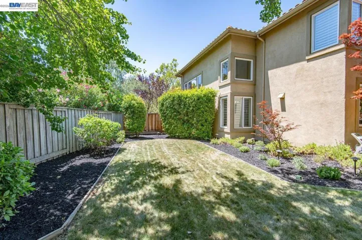 705 Newbury Street, Livermore, California 94551