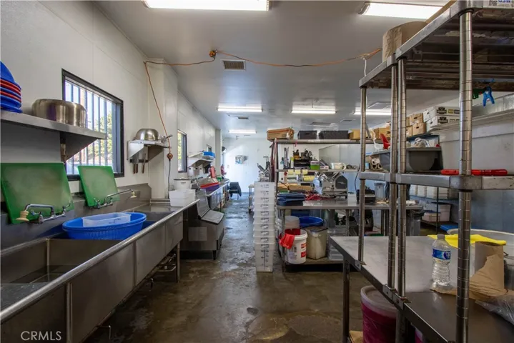 1327 N Main, Santa Ana, California 92701