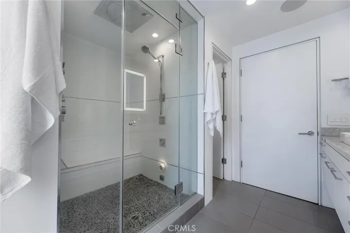 2434 Manhattan Avenue, Hermosa Beach, California 90254