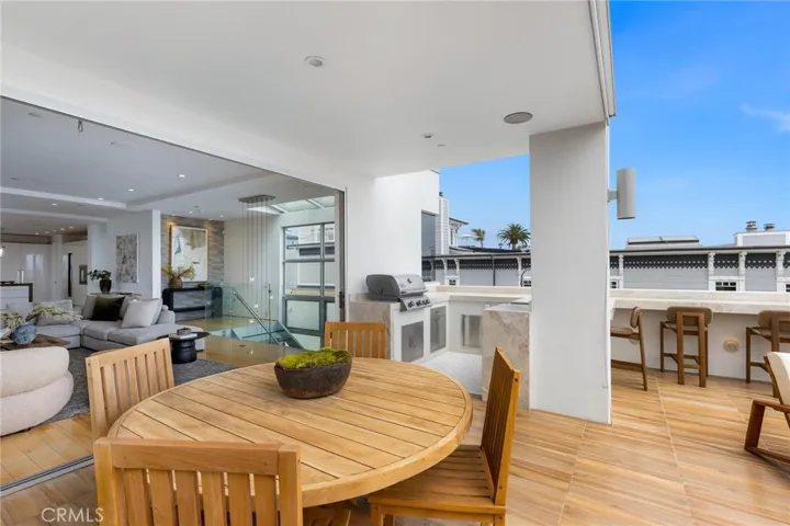 2434 Manhattan Avenue, Hermosa Beach, California 90254