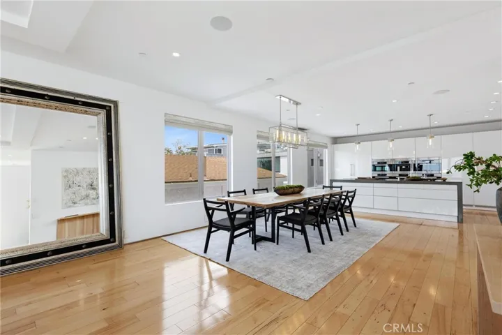 2434 Manhattan Avenue, Hermosa Beach, California 90254