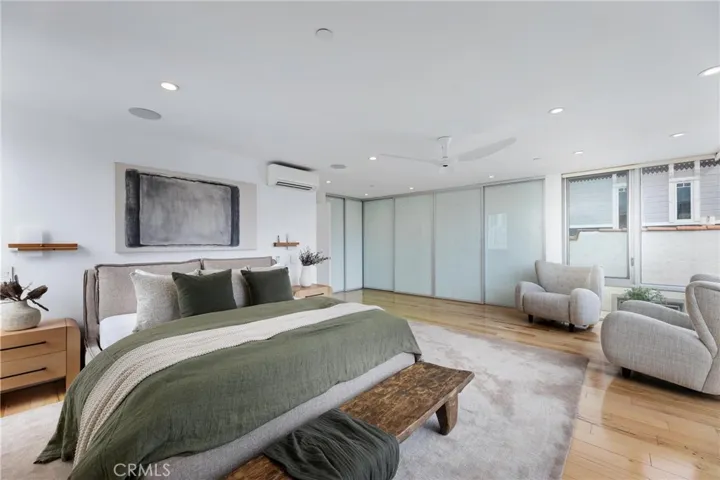 2434 Manhattan Avenue, Hermosa Beach, California 90254