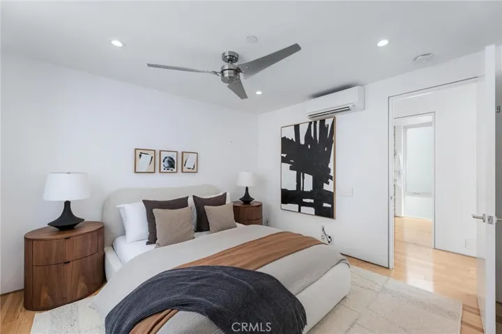 2434 Manhattan Avenue, Hermosa Beach, California 90254