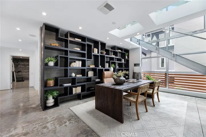 2434 Manhattan Avenue, Hermosa Beach, California 90254