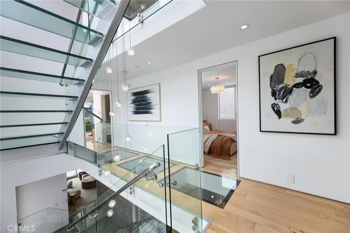 2434 Manhattan Avenue, Hermosa Beach, California 90254
