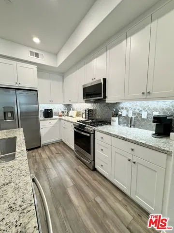 26976 Prospector Road 203, Valencia, California 91381