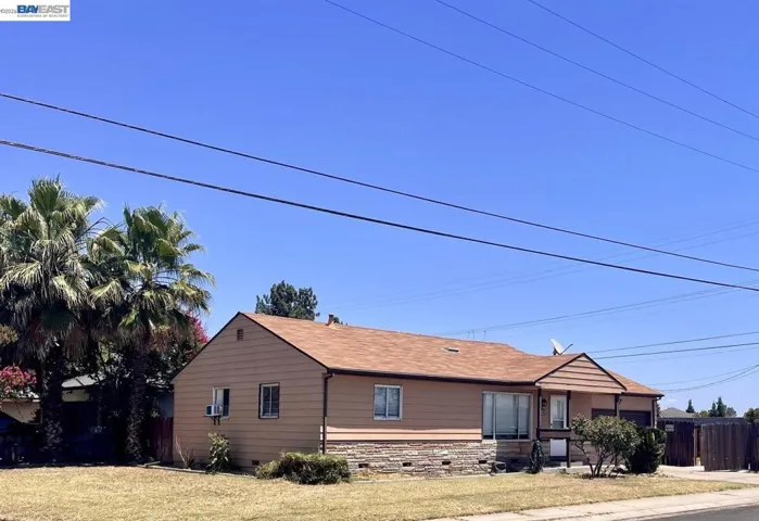 1003 Trinity St, Manteca, California 95336