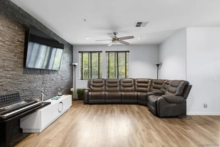 1338 Starry Way, San Diego, California 92154