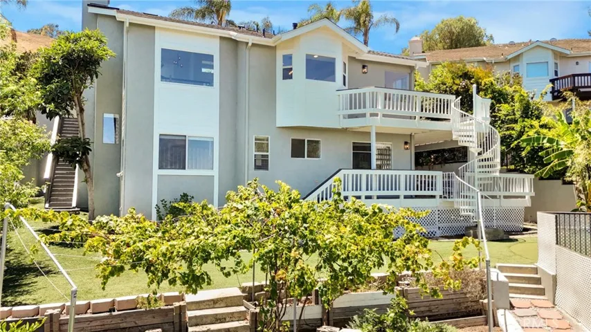 24643 Via Valmonte, Torrance, California 90505