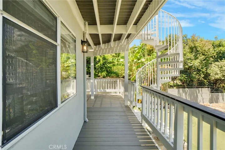 24643 Via Valmonte, Torrance, California 90505