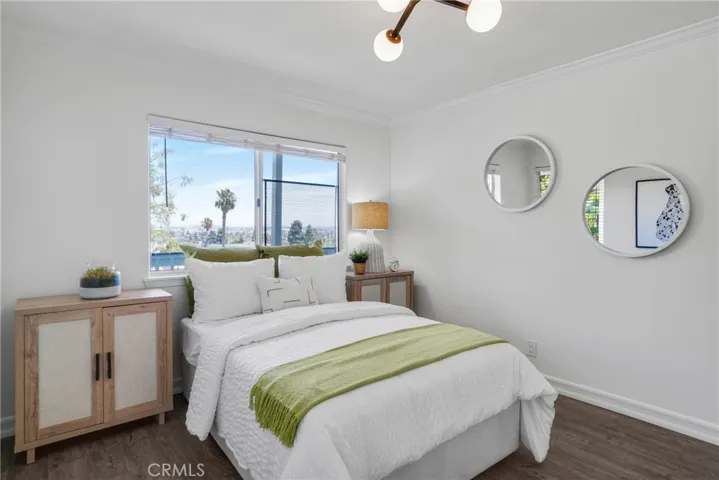 Secondary Bedroom with direct access to entertainment deck.