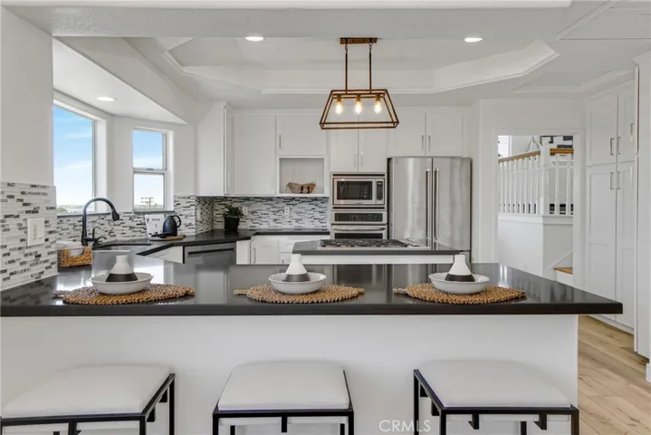 Breakfast Bar in open kitchen