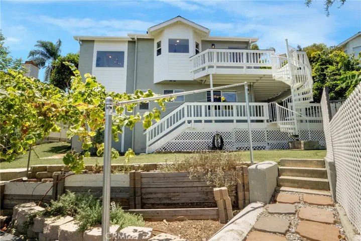 24643 Via Valmonte, Torrance, California 90505