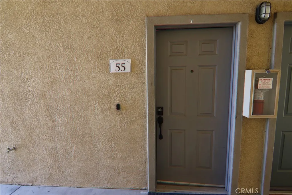 375 Central 55, Riverside, California 92507 — photo 4