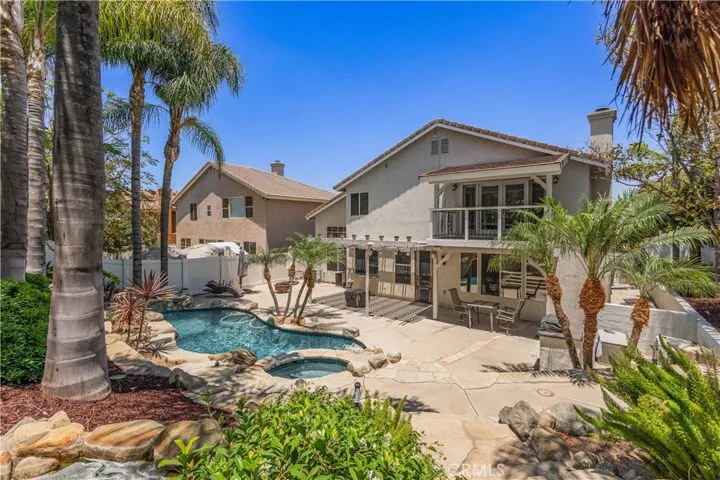 992 Chinotto Circle, Corona, California 92881