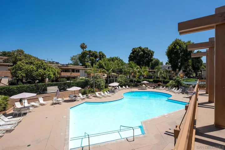 4062 Valeta 334, San Diego, California 92110