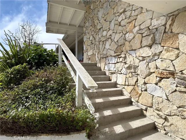 28655 Crestridge Road, Rancho Palos Verdes, California 90275
