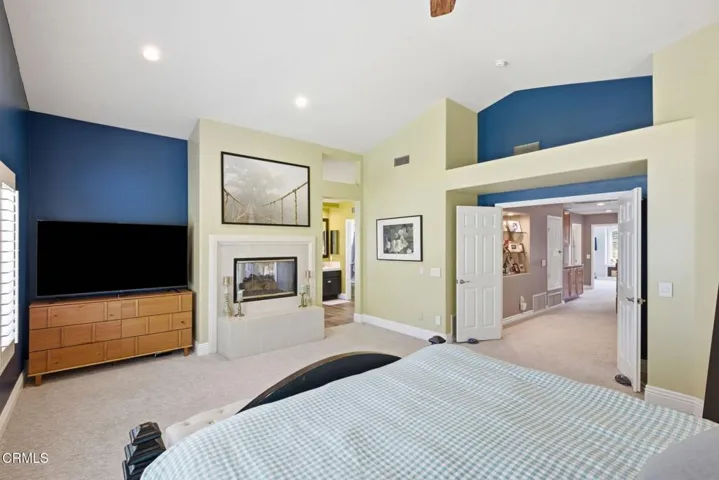 47-web-or-mls-27407-whitefield-pl