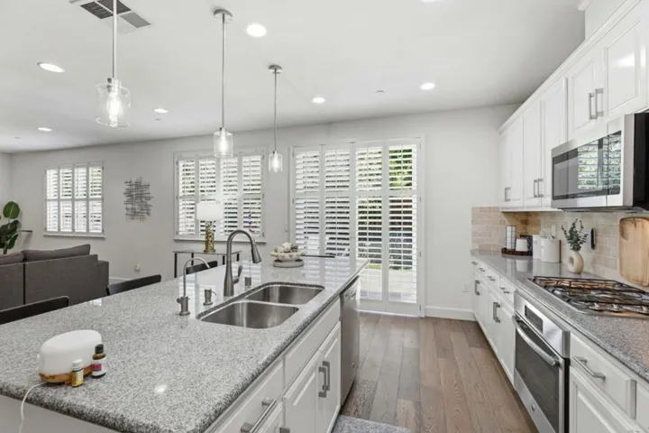283 Windsong Way, Gilroy, California 95020