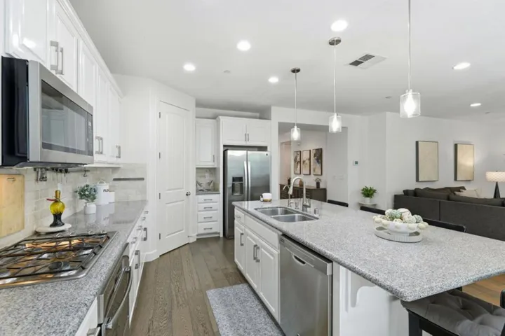 283 Windsong Way, Gilroy, California 95020