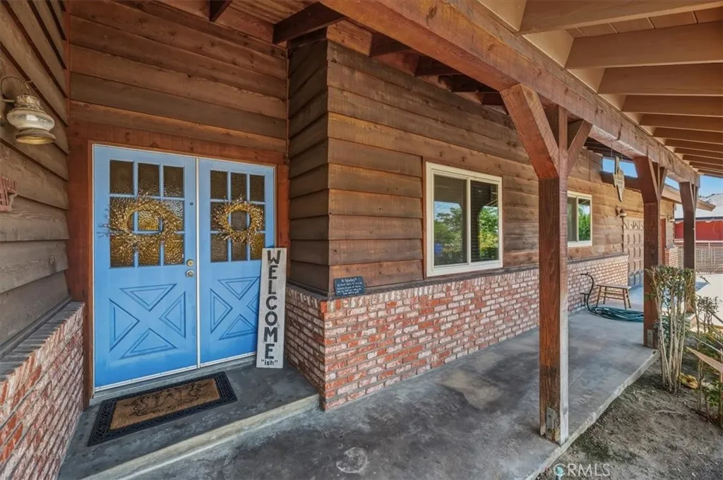 Main House: Entry Door