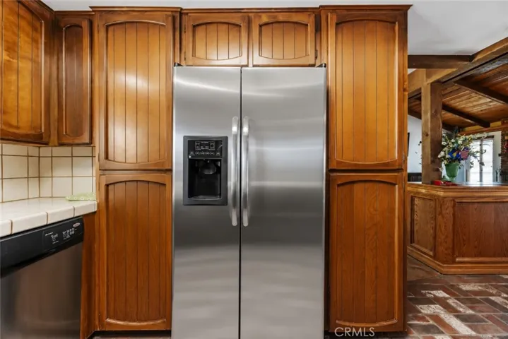 Main House: Kitchen
