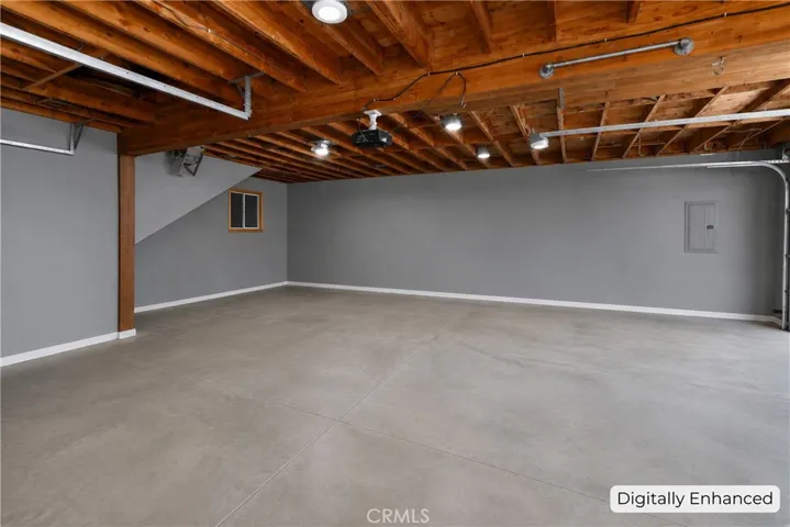 Workshop/2nd Garage