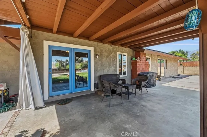 Main House: Patio
