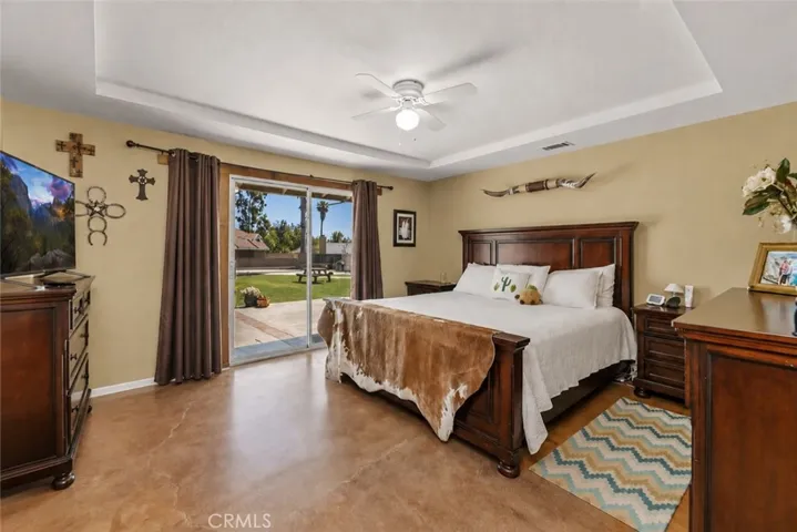 Main House: Primary Bedroom