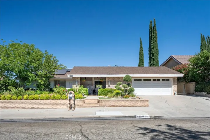 44042 27th St. W., Lancaster, California 93536