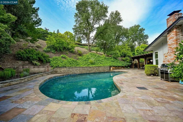 56 Baja Loma Ct, Danville, California 94526-1933