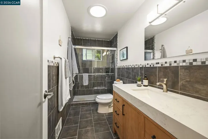 56 Baja Loma Ct, Danville, California 94526-1933