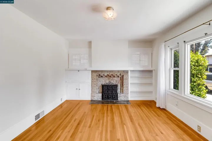 439 44th St, Richmond, California 94805