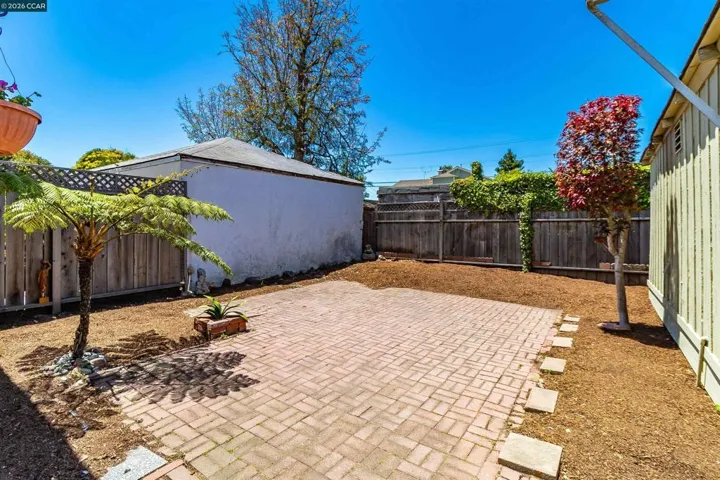 439 44th St, Richmond, California 94805
