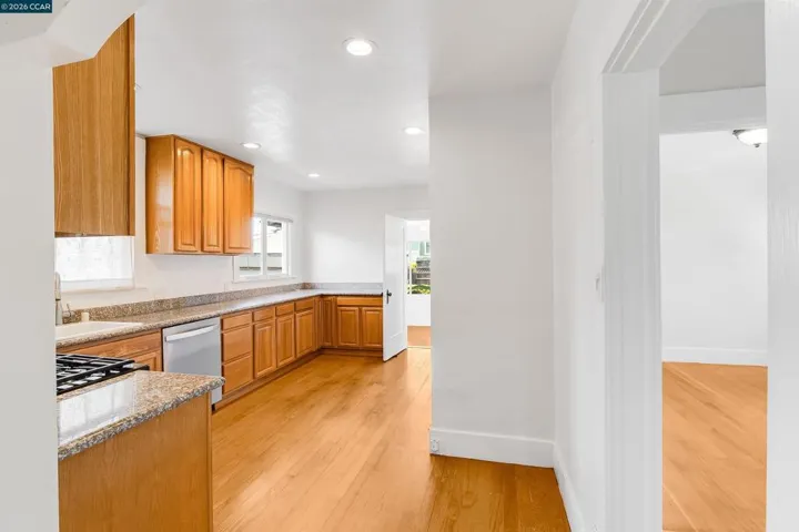 439 44th St, Richmond, California 94805