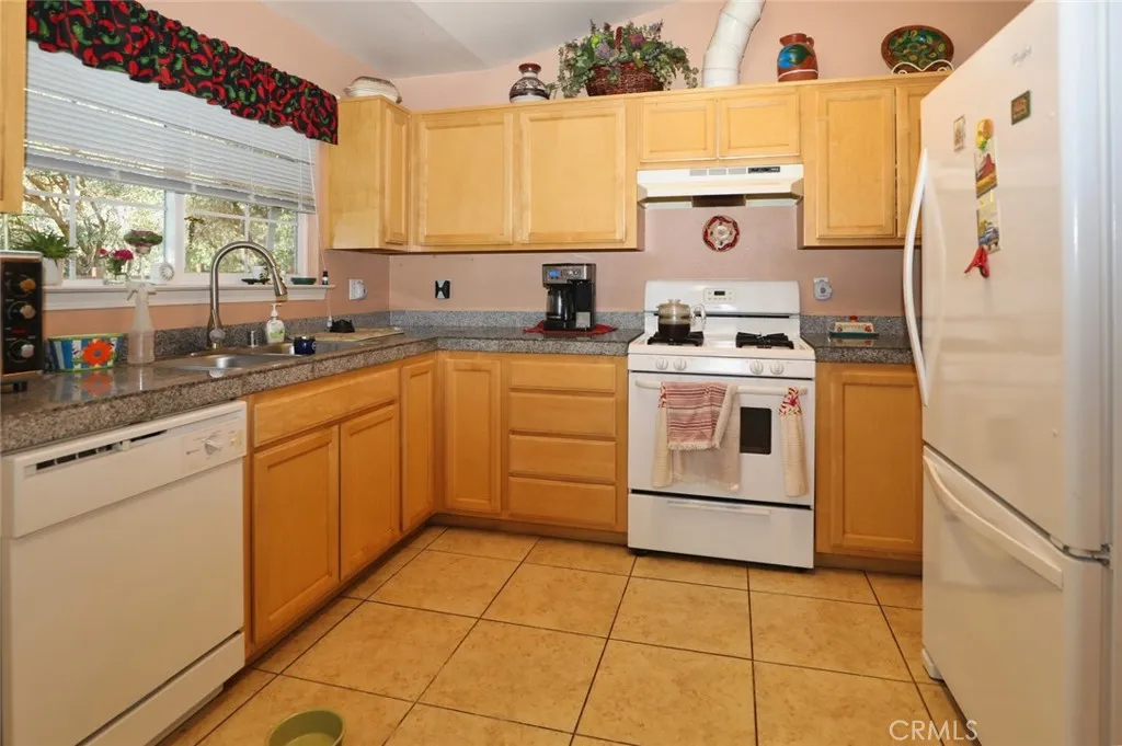15825 23rd, Clearlake, California 95422 — photo 5