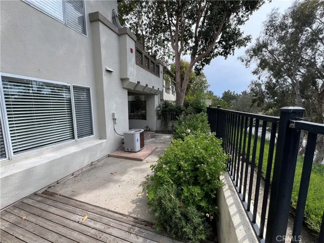 26467 Portola, Mission Viejo, California 92692