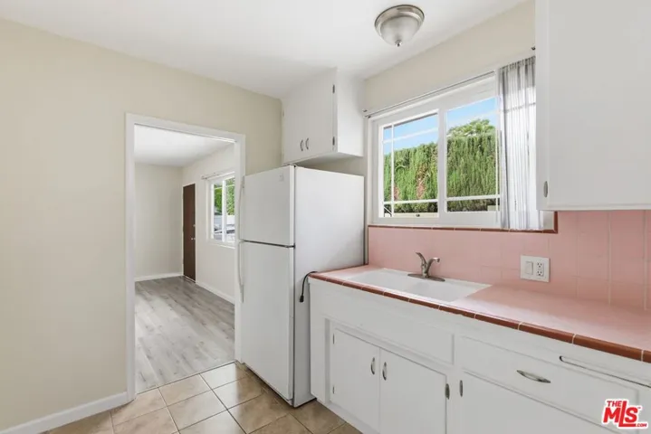 1361 Yosemite Drive 3, Los Angeles, California 90041
