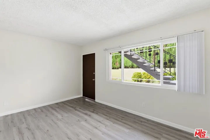 1361 Yosemite Drive 3, Los Angeles, California 90041