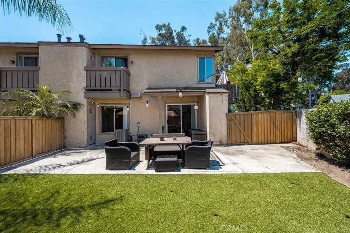 162 Echo Run, Irvine, California 92614