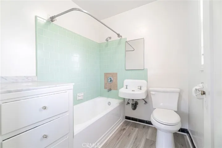 705 W 14th Street 715, San Pedro, California 90731