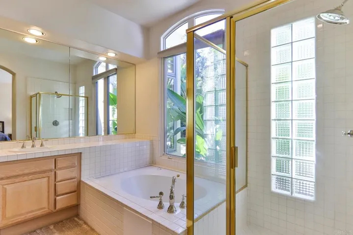 7163 Tern Place, Carlsbad, California 92011