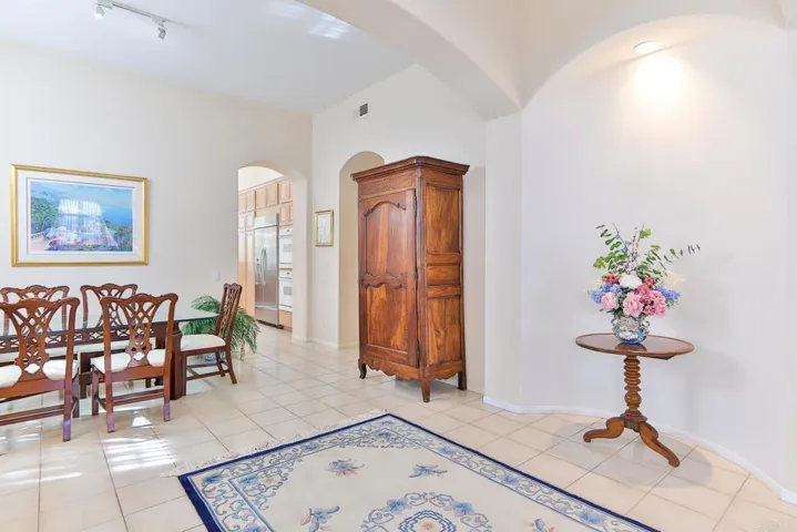 7163 Tern Place, Carlsbad, California 92011