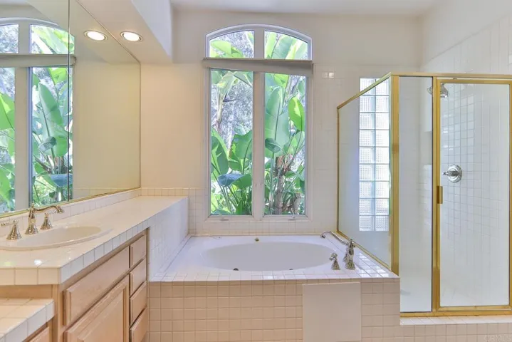 7163 Tern Place, Carlsbad, California 92011