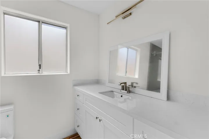 23234 Valerio, West Hills, California 91307