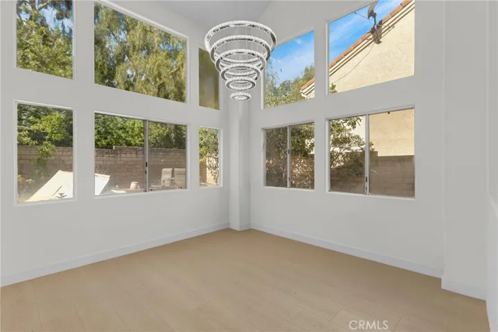 23234 Valerio, West Hills, California 91307