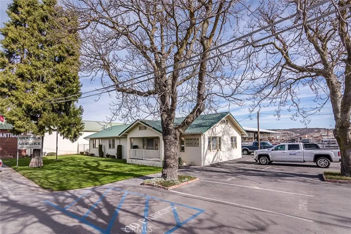 2320 Ramada Drive, Paso Robles, California 93446