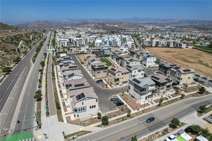 27410 Merlin Place 203, Valencia, California 91381